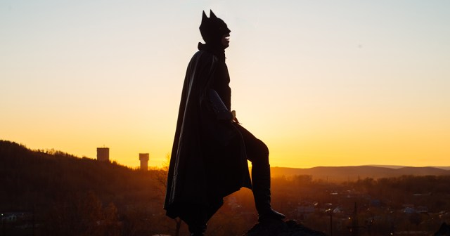 New Version of Batman Screams Constantly to Navigate in the Dark