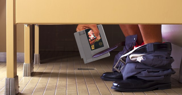 Anti-Video Game Senator Caught Blowing Nintendo Cartridge in Airport Bathroom