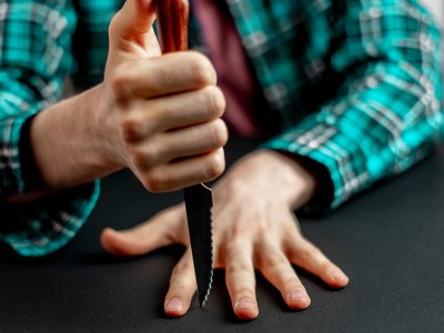 knife, trick, lame, scary, sharp, dangerous