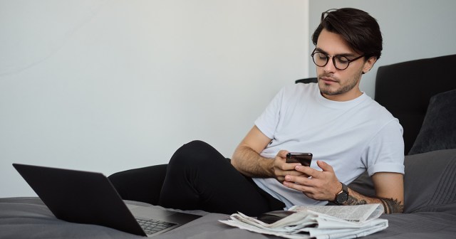 Lonely Guy Won’t Stop Sending Unsolicited Band Recs
