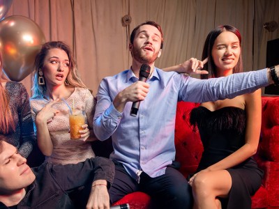 karaoke, sing, song, n-word, racist, cop, ignorant, dumb, acab, police