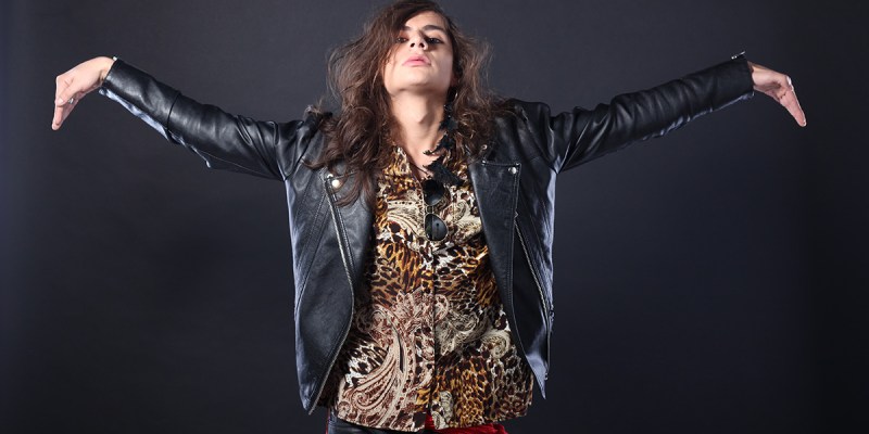 british, rocker, rock star, guitarist, weird, proper, royal, annoying