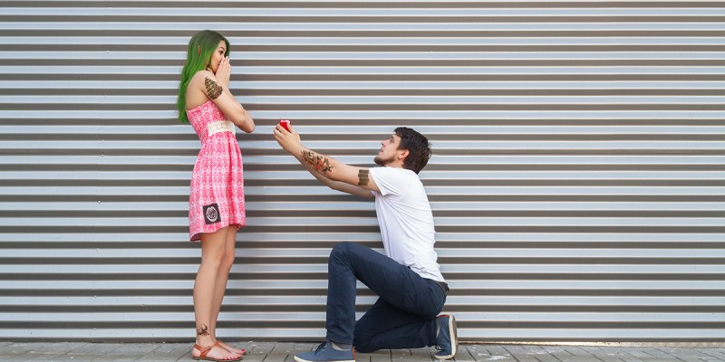 marriage, engaged, wedding, death, health, sick, unhealthy, ring, green, pink