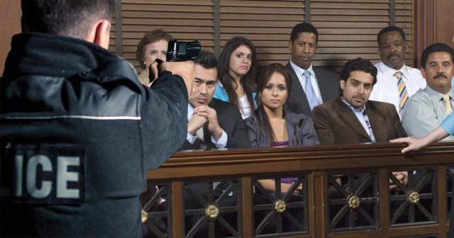 Cop Shoots Grand Jury After Being Slapped On Wrist