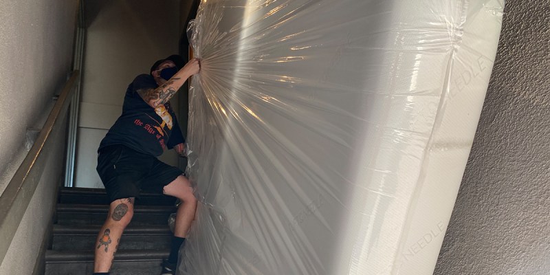 mattress, heavy, stairs, floors, drag, hard, confident, difficult, tedious