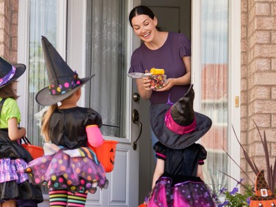 costume, witches, purple, mom, kids, children, xanax, drugs, bowl, addicting