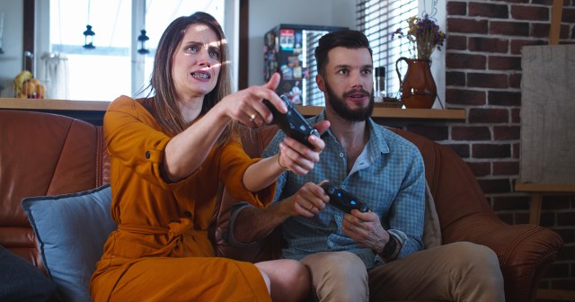 Guide: How to Trick Your Boyfriend Into Thinking He’s Letting You Win