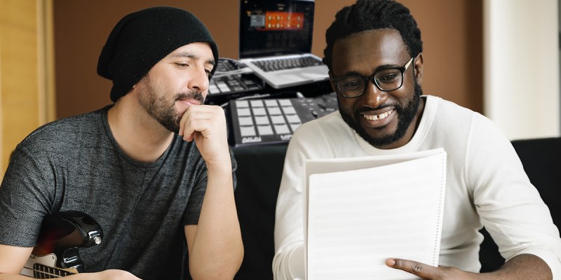 band, drum, snare, machine, drum machine, annoying, interrupt, old, beard, lyrics