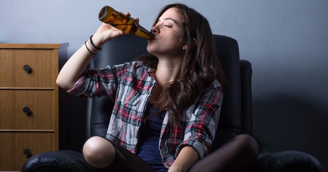 Punk Celebrates Third Day of Sobriety With a Beer