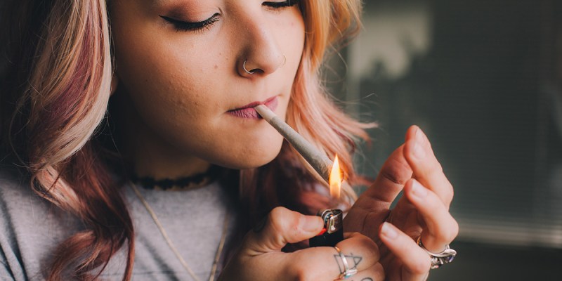 DARE, contract, sued