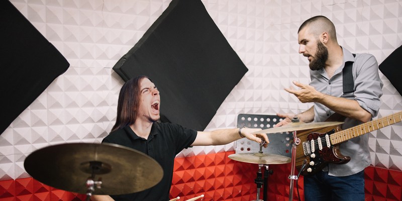 soundproof, yelling, anger, fighting, drums, guitar, distortion, loud, disruptive