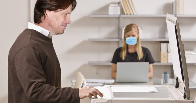 Unemployed Kevin Sorbo Sends Ben Shapiro His Headshot Just in Case