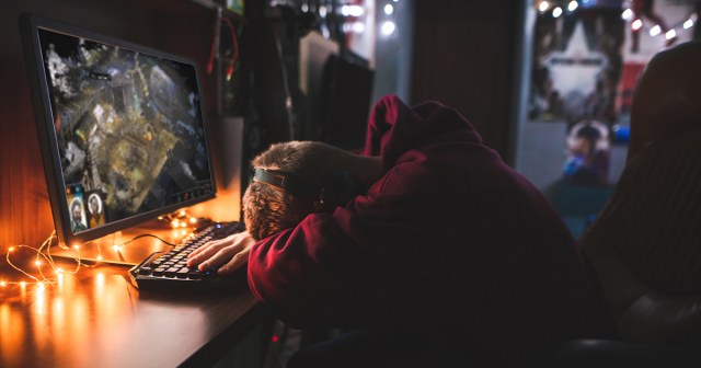 Frustrated Gamer Looks Up SparkNotes for ‘Disco Elysium’