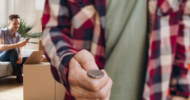 New Roommates Flip Coin to Decide Who Is the Mommy, Daddy