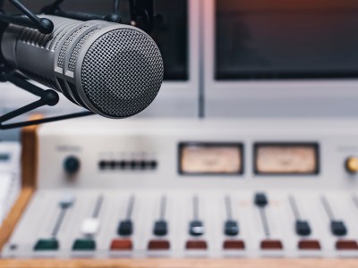 built to spill, college, radio