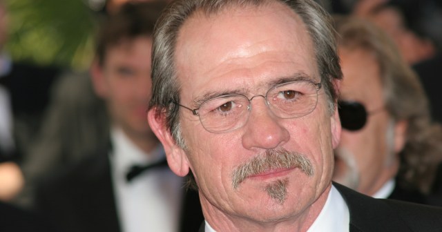 No Thanks: This New App Sends You Notifications Every Time Tommy Lee Jones Busts a Nut