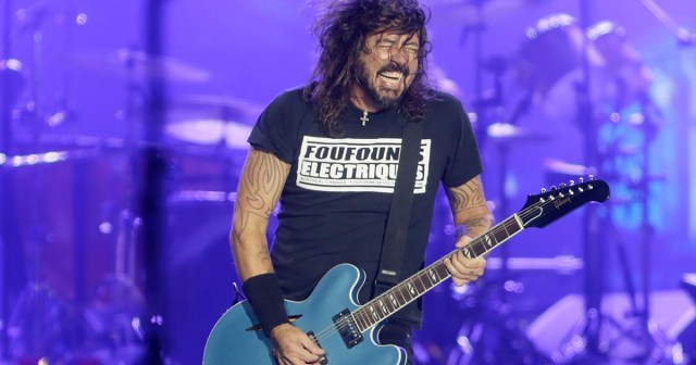 Dave Grohl Reveals He’s Been Chewing the Same Piece of Gum for 26 Years