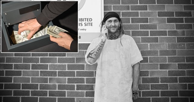 Show Promoter Captions Picture of Himself Stealing Money from Band with “I Miss This”