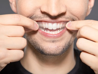 crest, white strips, flossing