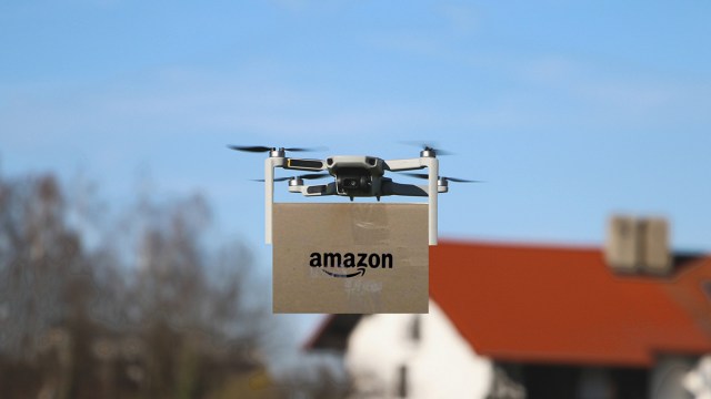 Amazon Drone Written Up by Supervisor for Refueling Break