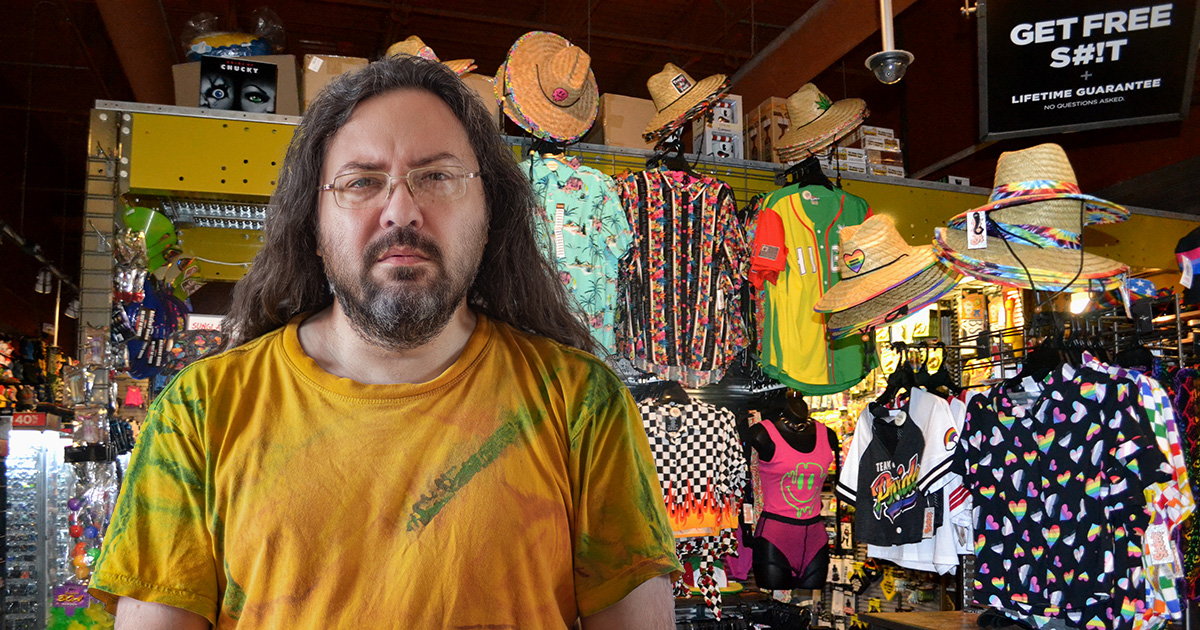 tool, fan, hot topic