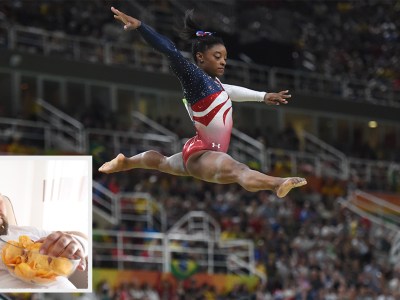simone biles, bronze, stand