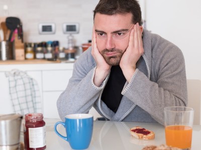 mom, makes it, report