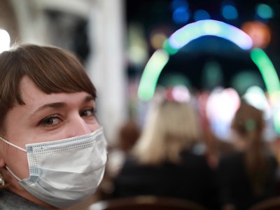 masked, concert, words