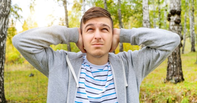 How To Get Laid Even Though You Cover Your Ears When an Ambulance Goes By
