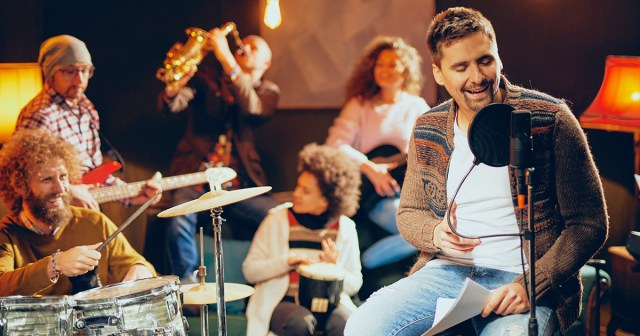 Jam Band Wishes Someone Would Tell Them When Song is Supposed to End