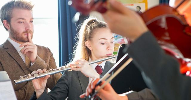 High School Band Teacher Keeping Fact He Used to Play Trumpet for ‘No Doubt’ in Back Pocket Until He Really Needs It