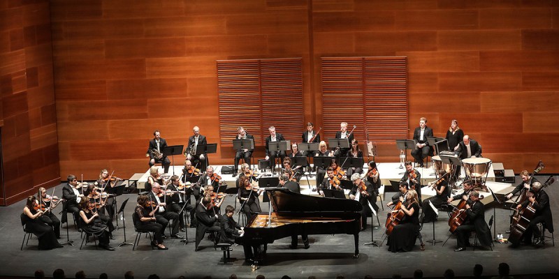 london philharmonic, violin, cover band