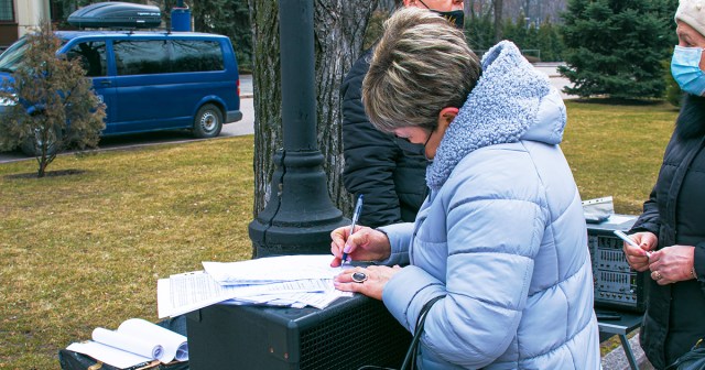 Liberal Voter Signs Petition to Build More Affordable Housing Two Towns Over, Maybe Three