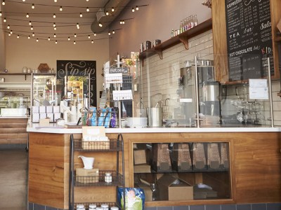 fade into you, cafe, music