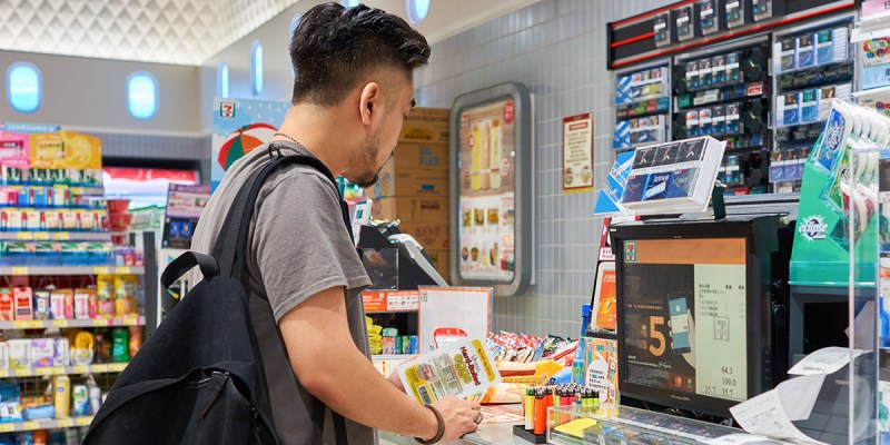 gas station, egg, crimes