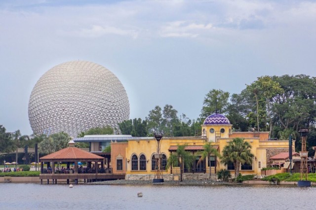 10 Cool Secret Facts About Disney World