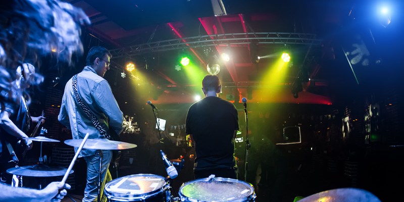 optimistic, empty, full