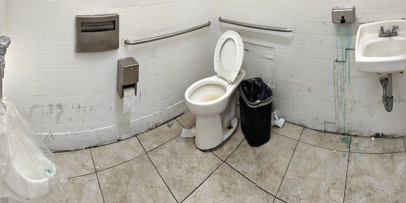 dive bar, toilet, clean