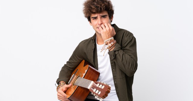 Could Reading an Article About a Guitar String Breaking and Slicing Your Eyes Open Make You Obsessively Afraid of It for the Rest of Your Life?