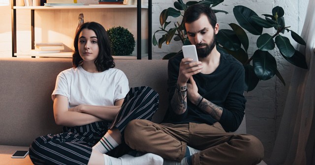 Anti-Capitalist Boyfriend Treats Every Day Like He Forgot It Was Valentine’s Day