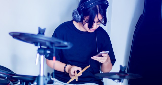 Drummer Looking to Start Some Shit Deterred by “No Drama” Stipulation on Craigslist Ad