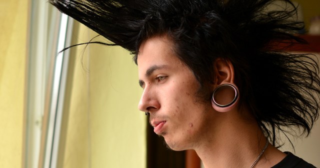 Woman Wishes Man’s Grooming Habits Included His Hygiene