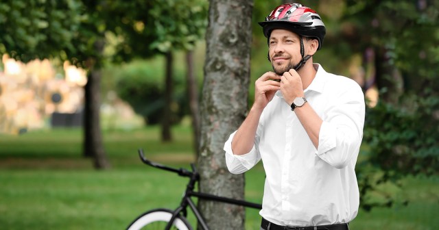 Cyclist Wearing Helmet Survives Crash Only to Look Like a Fucking Dweeb the Whole Time