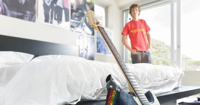 Man Almost Comfortable Enough With New Guitar to Fart In Front of It
