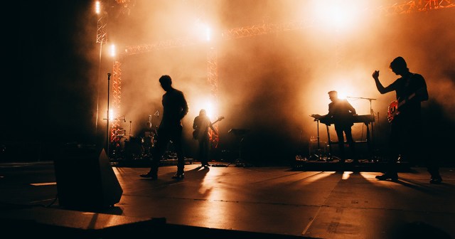 Prog Rock Band Assigns Crowd Homework