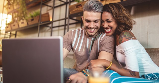 How My Partner And I Have Kept Our Relationship Alive After Being Together For 3 Weeks