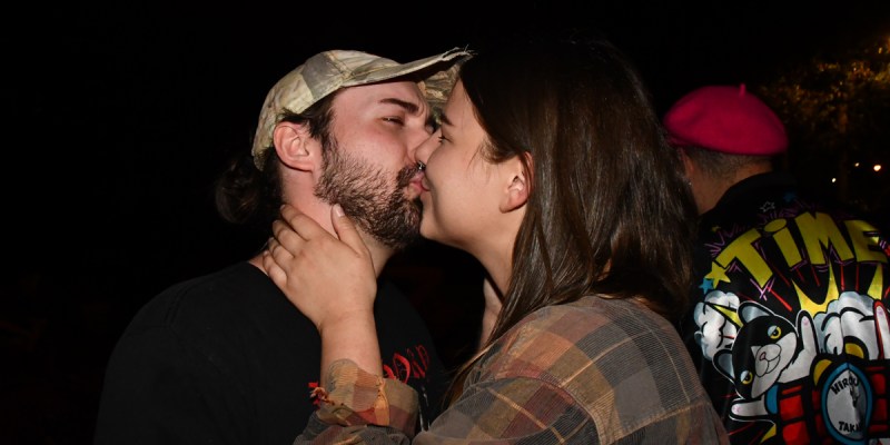 septum, kissing, smell