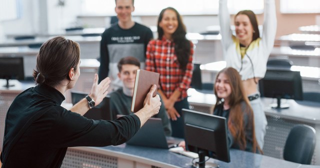 Punk Teacher Keeps Asking Students to Move Up Closer to the Front