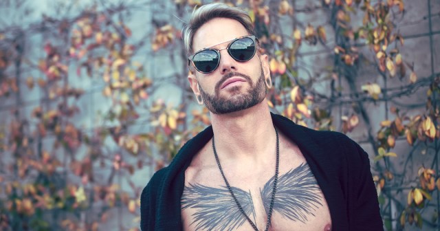 Body-Inclusive Clothing Line Features Models with Blown-Out Lobes