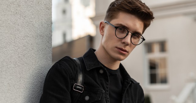 The Human Shazam: Play Any Song and in Less Than a Second This Asshole Will Tell You Who They Ripped Off